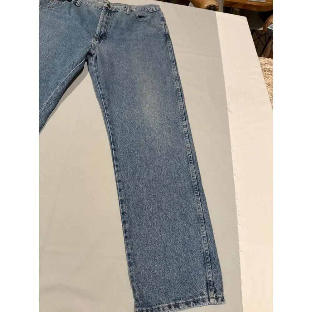 Wrangler Authentics 96501DS Jeans Mens 38x32 Regular Fit 100% Cotton Blue